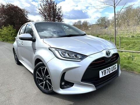 Toyota Yaris 1.5 VVT-h Design E-CVT 2020